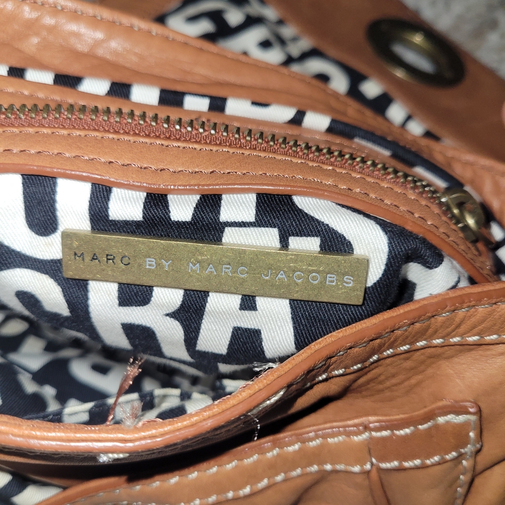 Marc Jacobs Tan Leather Bag - Picture 6 of 13